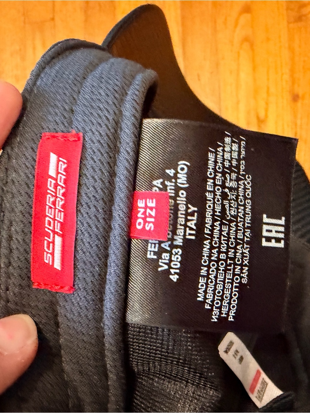 Ferrari Scuderia Black Carbon Fiber Look Adjustable Baseball Cap Hat - Picture 5 of 6